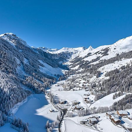 Boutique Appartements Saalbach-Hinterglemm Bagian luar foto