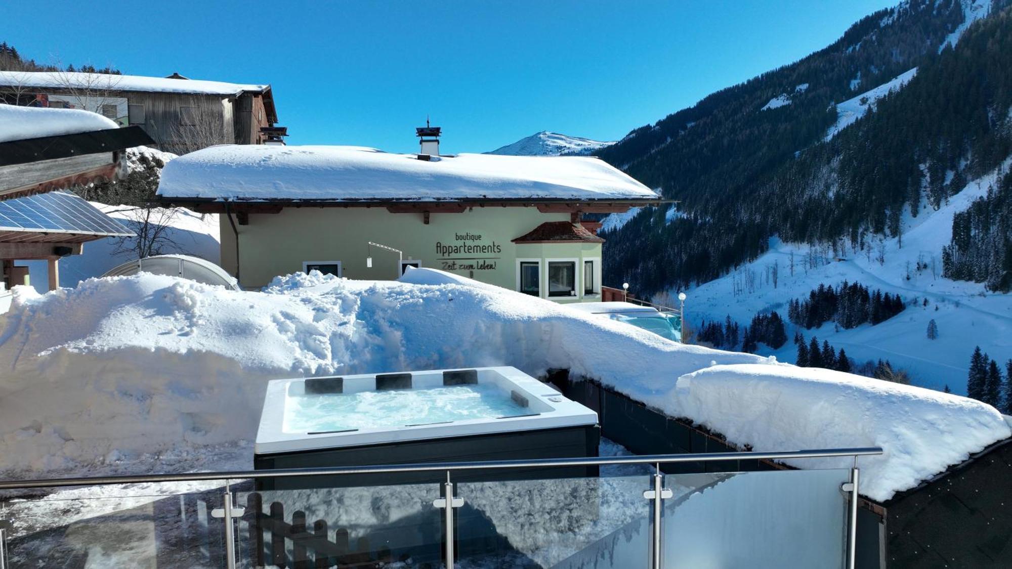 Boutique Appartements Saalbach-Hinterglemm Bagian luar foto